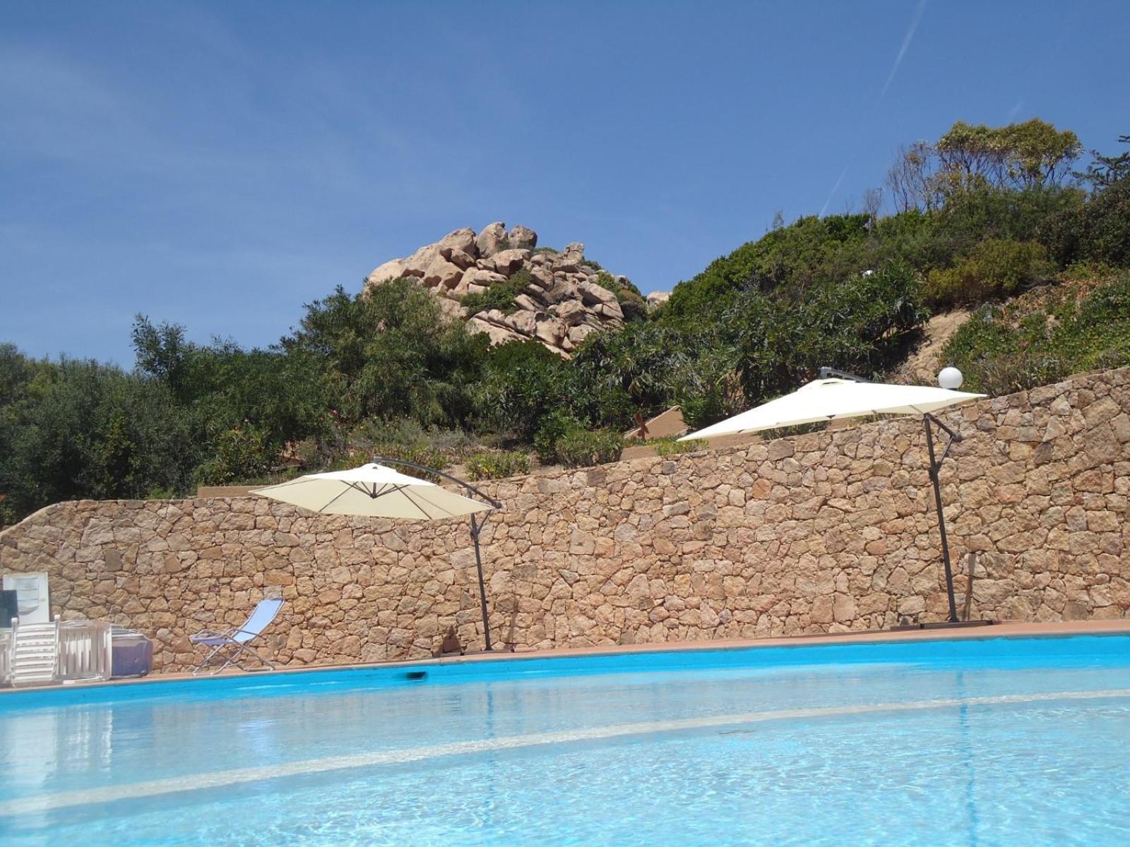 Villini Cala Del Sole - Infinityholidays Costa Paradiso Exterior foto